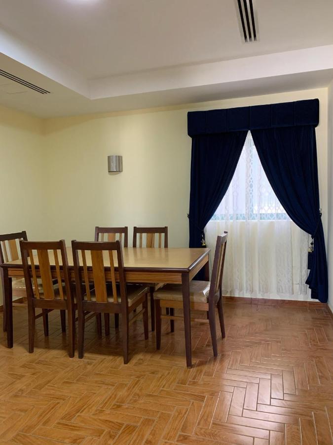 Mansour Plaza Hotel Apartments ดัมมัม ภายนอก รูปภาพ